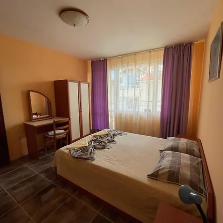 освободител Apartment Pomorie